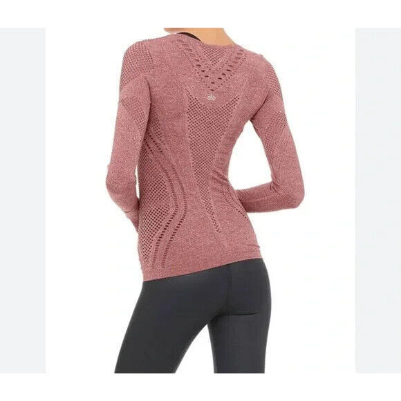 Alo Yoga Lark Seamless Laser Cut Mesh Top Sz Small Long Sleeve Rosewood Stretch - Picture 4 of 13